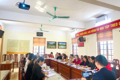 Trường Tiểu học Ninh Hòa tổ chức Bồi dưỡng nâng cao năng lực dạy học môn Tiếng Việt theo Chương trình GDPT 2018