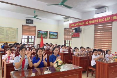 Đại hội liên đội trường tiểu học Ninh Hòa năm học 2025-2026