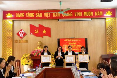 Chi bộ Trường Tiểu học Ninh Hòa tổ chức Hội nghị tổng kết công tác Đảng năm 2025 và triển khai phương hướng nhiệm vụ năm 2026