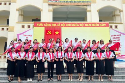 Trường Tiểu học Ninh Hòa sôi nổi các hoạt động thi đua chào mừng Đại hội đại biểu Đảng bộ tỉnh Ninh Bình lần thứ I